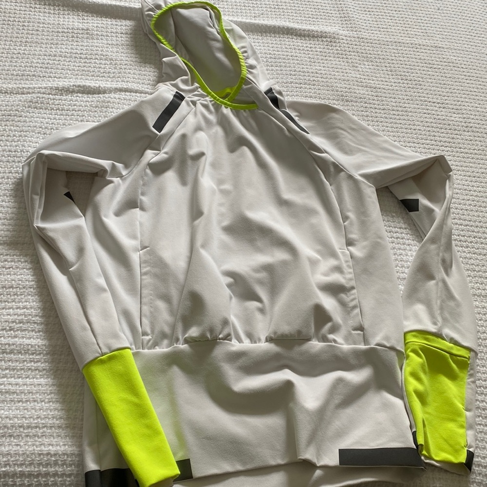 Brooks Reflective Running Jacket